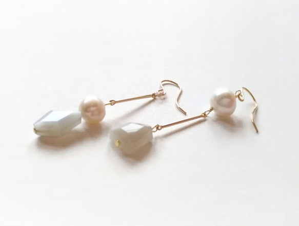 {14Kgf} *tear moonstone earrings* グレームーンストーン 2枚目の画像