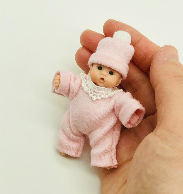 樹脂粘土ベビー ミニチュア 赤ちゃん 女の子 - 人形 樹脂粘土ベビー ミニチュア 赤ちゃん 女の子 - 人形