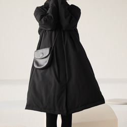 Hachi's handmade 完璧シルエット　ベルト付き　ダウンコート　ブラック 5枚目の画像