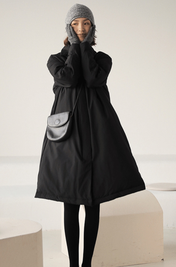 Hachi's handmade 完璧シルエット　ベルト付き　ダウンコート　ブラック 5枚目の画像
