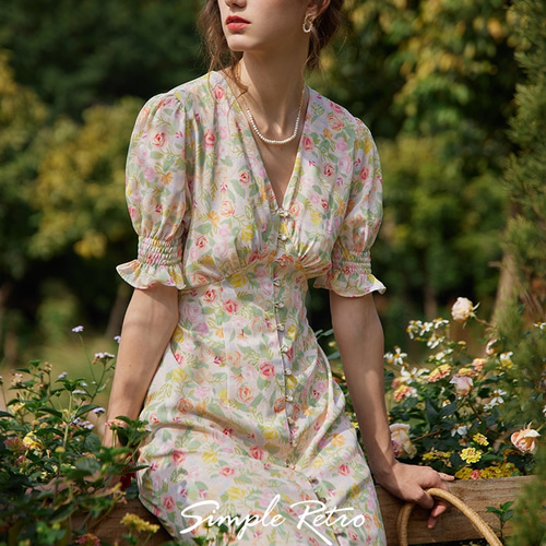 抜群の存在感を放つフランス風ワンピース 花柄ワンピース ワンピース  