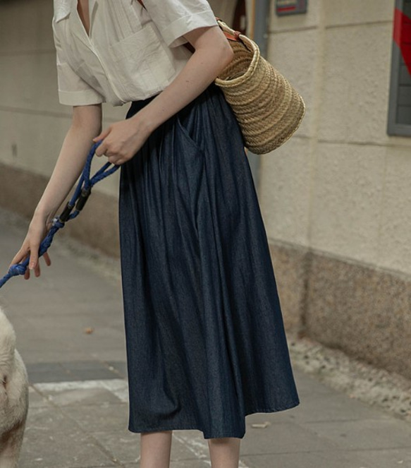 甘さ控えめのデニム風ロングギャザースカート　コットン 7枚目の画像