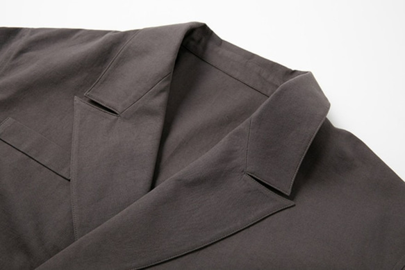 シンプルで着回しやすい 秋のジャケット スーツアウター　コットンリネン 9枚目の画像