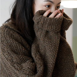 軽くて暖かなウールカーデ　ケーブル織ウールセーター　ウール混 7枚目の画像