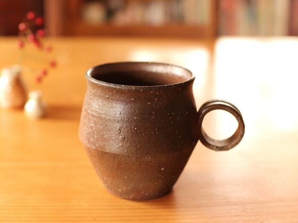 備前 コーヒーカップ(野草)　c9-007 1枚目の画像