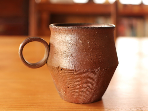 備前 コーヒーカップ(野草)　c9-012 2枚目の画像