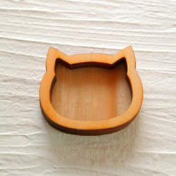 【商用OK】木製レジンフレーム　ネコの顔_土台付き_Mサイズ（ミール皿・セッティング・刺繍枠） 1枚目の画像