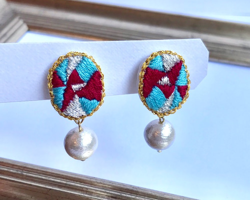 circus+cotton pearl幾何学刺繍ピアスorイヤリング ピアス（その他