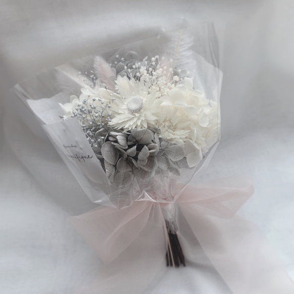 再販×26 グレー系 チュールリボン♡pink♡ ドライフラワーの花束　ブーケ ギフト 1枚目の画像