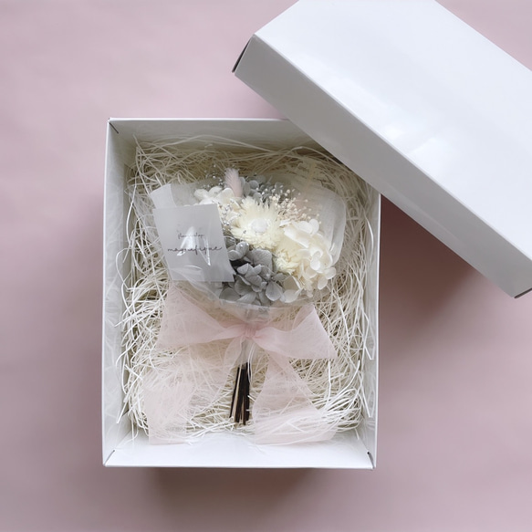 再販×26 グレー系 チュールリボン♡pink♡ ドライフラワーの花束　ブーケ ギフト 3枚目の画像