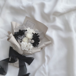 母の日】残りわずかです！再販×4 モノトーン系 ドライフラワーと