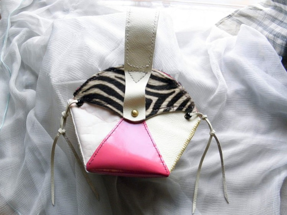 MicroMiniBag  Pink Triangle 1枚目の画像