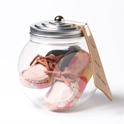 Time Capsule的BOX·嬰兒鞋（櫻桃色） 第2張的照片
