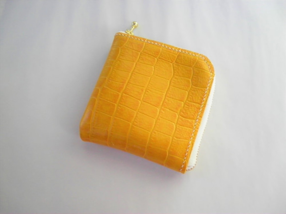 L字ファスナーの革財布（黄色クロコ型押し） 5枚目の画像