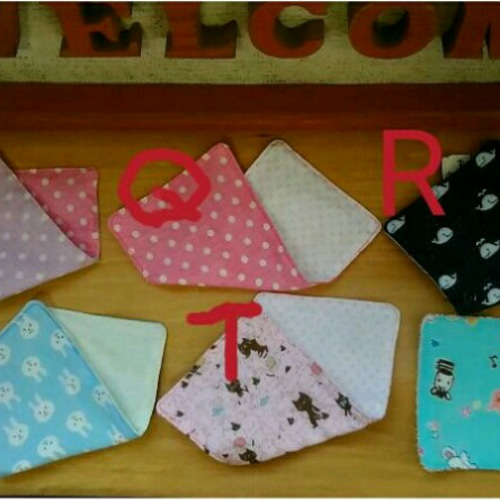 【014】ハーフサイズ　ガーゼハンカチ　ガーゼタオルハンカチ　ハンドメイド 【014】ハーフサイズ　ガーゼハンカチ　ガーゼタオルハンカチ　ハンドメイド