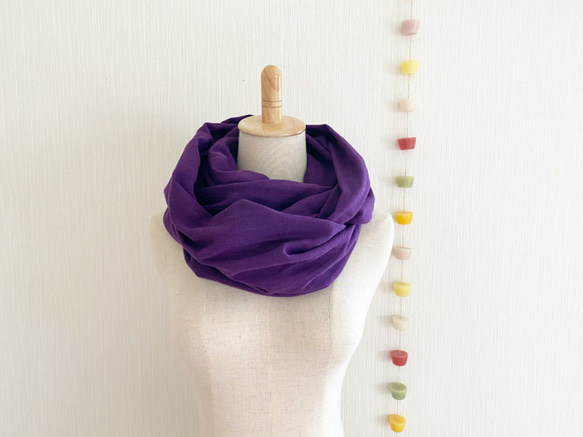 ♡日本製造的蓬鬆平板雙層紗布圍脖♡繡球花色紫紫色 第1張的照片