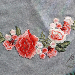 3way 花咲く刺繍マフラーストール　リバーシブル（グリーンｘグレー） 3枚目の画像