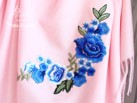 花咲く刺繍マフラーストール　「祝福」 4枚目の画像