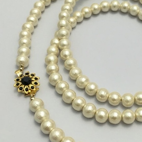 黒×ゴールド 100cm コットンパールロングネックレス ネックレス
