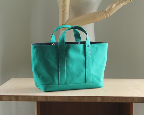 0_854c8499c4dc291eda492a0b25f3