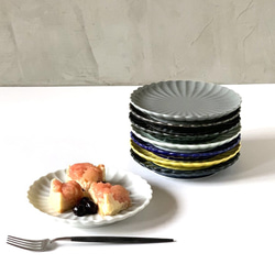 輪花 リンカ 花皿 15.5cm ネイビー ケーキ皿 パン皿 食器 花型 /r146navy 4枚目の画像