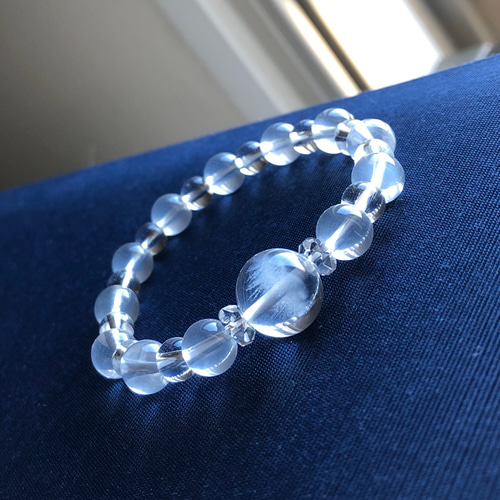水晶（レーザー加工）、ミルキークォーツのブレスレット ブレスレット