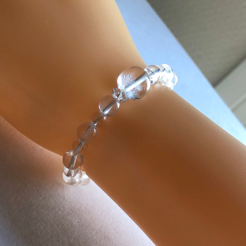 ◇たんぽぽの綿毛のような水晶◇ ミルキークォーツのブレスレット