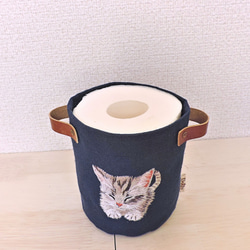 お昼寝ねこ刺繍　プランターカバー　〈ネイビー〉 3枚目の画像