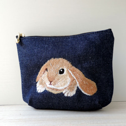 たれ耳うさぎ刺繍　ポケットティッシュポーチ〈デニム〉 1枚目の画像