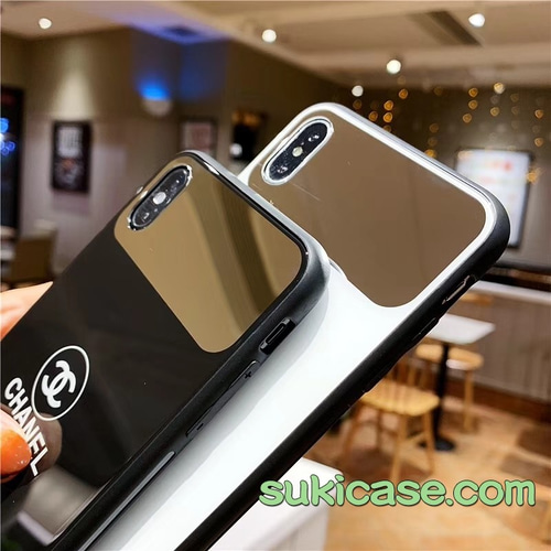 シャネル iphone xs/x/8p ケース ミラー付き 芸能人 Chanel シャネル iphone xs/x/8p ケース ミラー付き 芸能人 Chanel