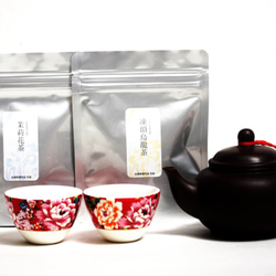 台湾茶 茶器セット 桃とコウモリ柄 茶壺（急須）大と茶杯（湯呑み）2つ　凍頂烏龍茶、ジャスミン茶10g 1枚目の画像