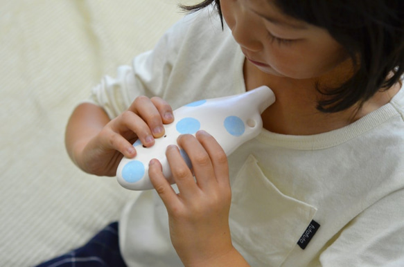 【在庫限り】はじめてのセラリーナ　子供に楽器プレゼント♪（ドット color：Skyblue）※図柄で吹ける楽譜集付き 1枚目の画像