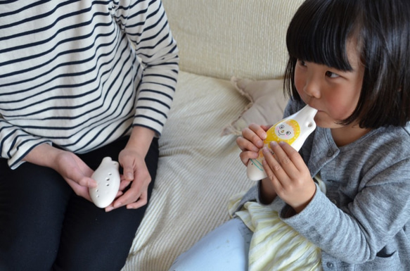 セラリーナKids 親子で遊べる知育教育の楽器♪ （color：Marble）小学校低学年向け ※図柄で吹ける楽譜集付き 3枚目の画像