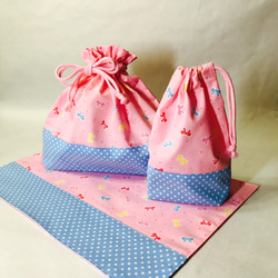 再販】リボン&ドット ピンク トリオセットが入るお弁当袋&コップ袋