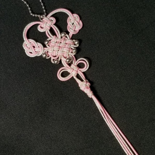 飾り結びチャーム ハート風オリジナルアレンジ ピンク×シルバー バッグ  