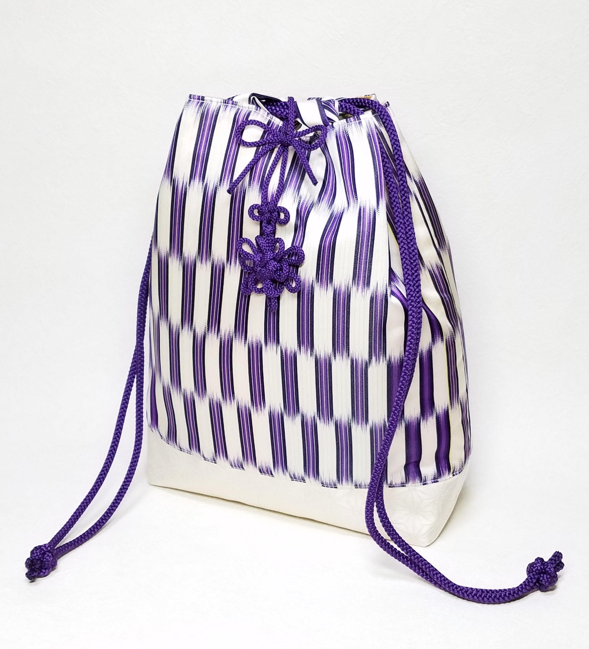 正絹着物生地  大容量  信玄袋    御朱印帳巾着袋  巾着ショルダーバッグ