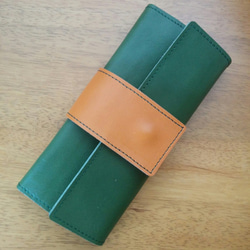 【受注製作】本革 アースカラーの長財布 (グリーン) 1枚目の画像