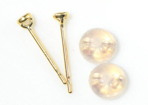 K18 ホワイトダイヤモンド ピアス  BZ011