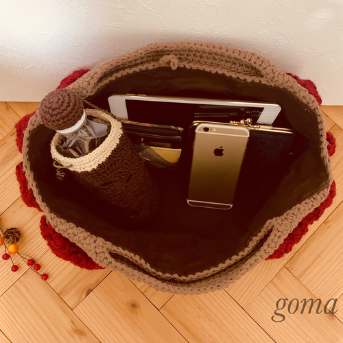 ほっこり毛糸のグラニーバッグ(ワインレッド) グラニーバッグ goma