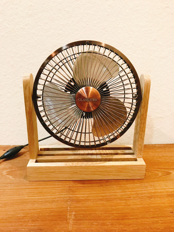 Vornado 美品　卓上扇風機 クリーム色 卓上扇風機 レトロ ボルネード サーキュレーター ミニ