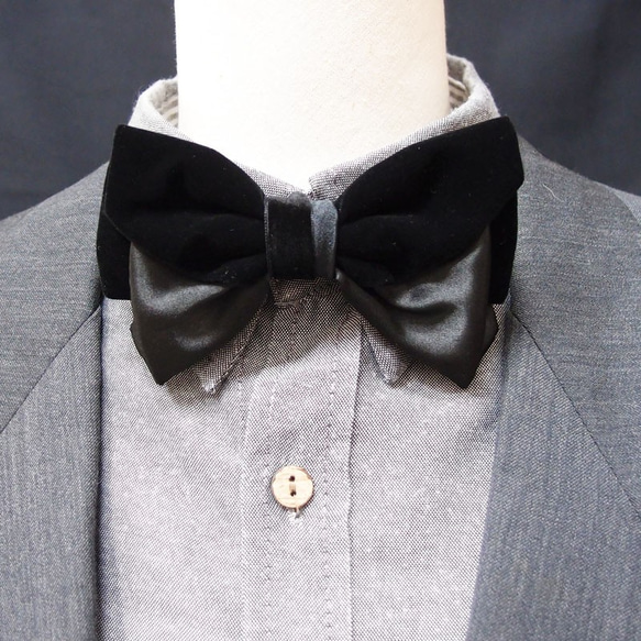 霧絨黑絲亮黑 超設計感剪裁領結 bow tie 第4張的照片