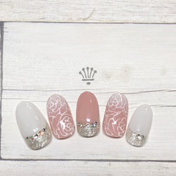 薔薇のレースが上品なキラキラブライダルネイル プロ作成ネイルチップ
