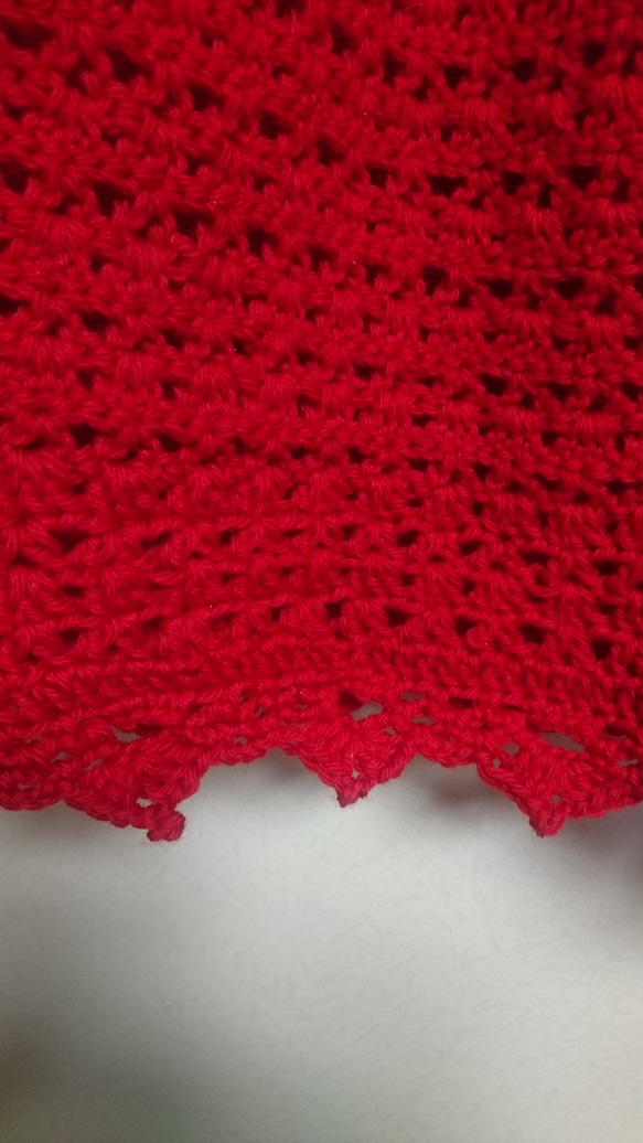 鉤編みのショートプルオーバー 3枚目の画像