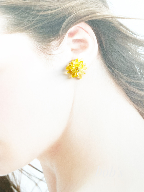 flower手編みpierce/earring yellow mix *about medium ミモザ  黄 4枚目の画像