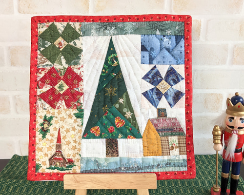 クリスマスのミニチュアキルト☆パッチワークキルトのタペストリー