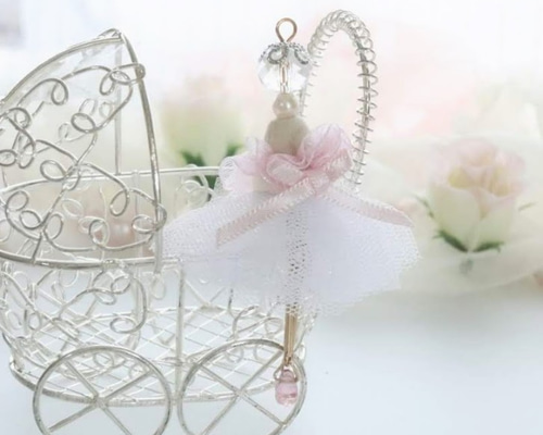 小さなバレリーナ✩ チュチュ ミニドールチャーム ☆クリスタルガラス