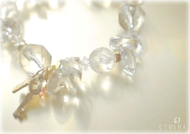 水晶ブレスレット
