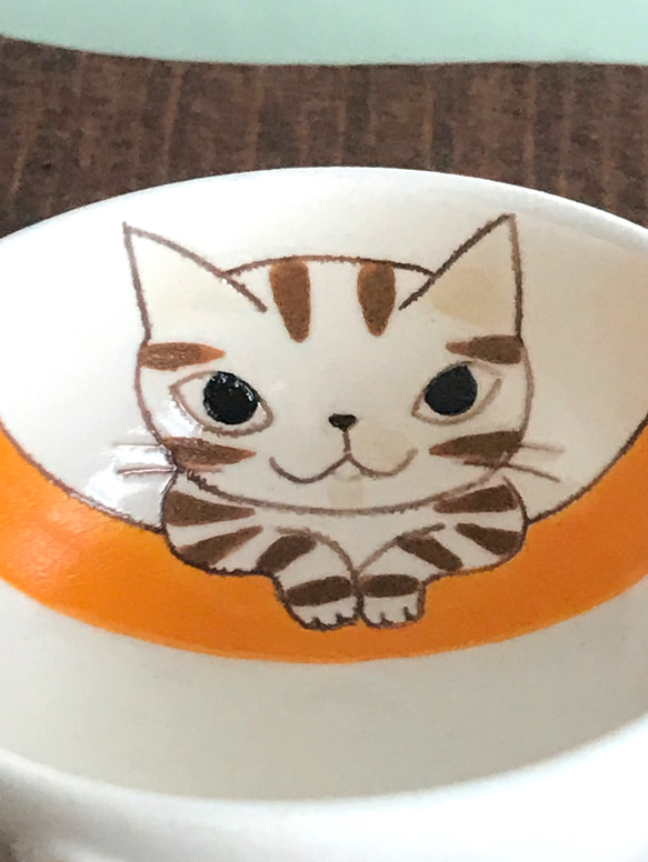 猫絵のぐい呑み(おすまし茶トラ猫) 5枚目の画像