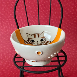 猫絵のぐい呑み(寛ぎ茶トラ猫) 4枚目の画像