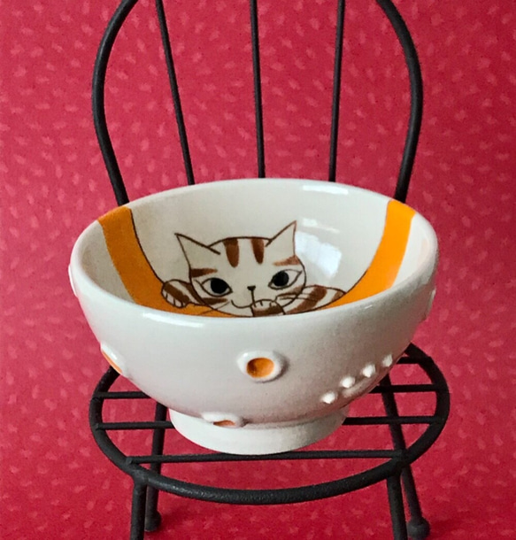 猫絵のぐい呑み(寛ぎ茶トラ猫) 4枚目の画像